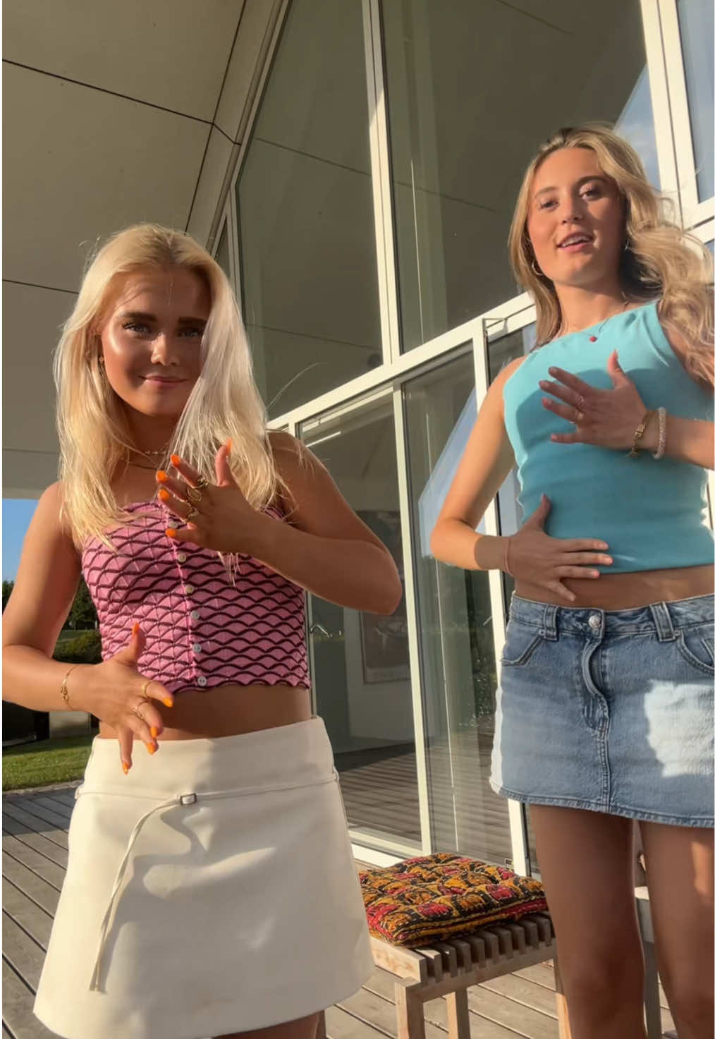 @Nikoline