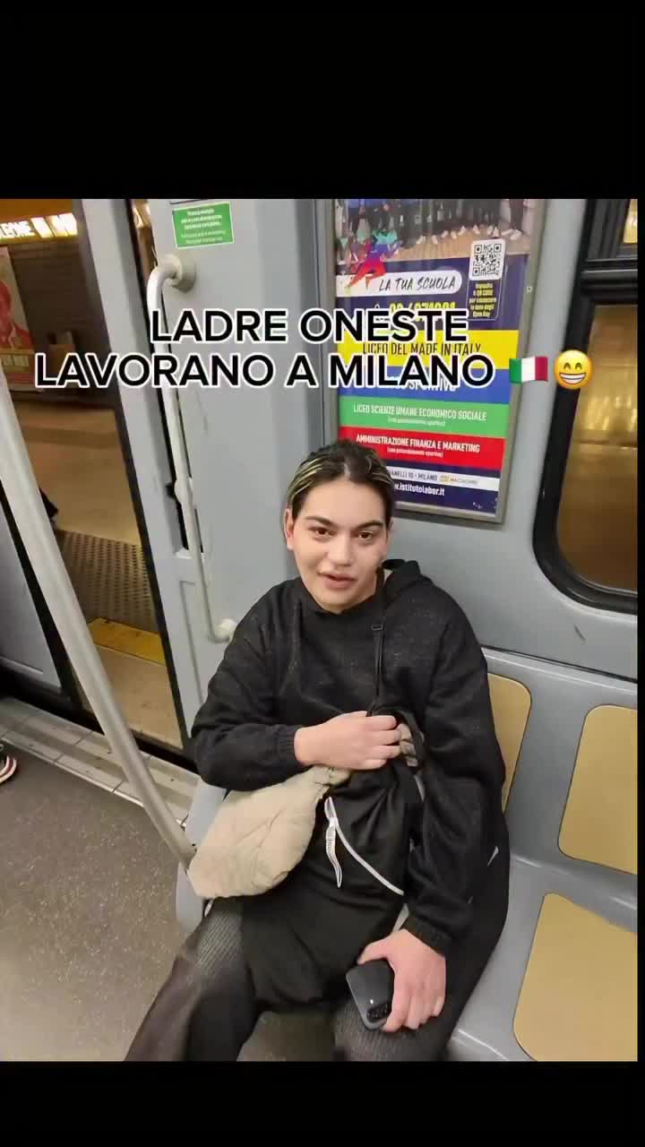 @MarinaElleP😅