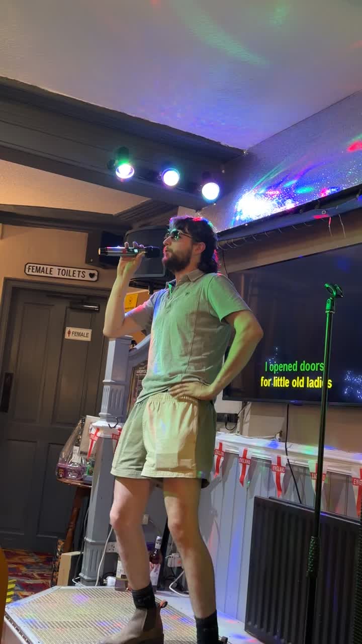 @Aiden&rsquo;s Karaoke 🎤 🎵