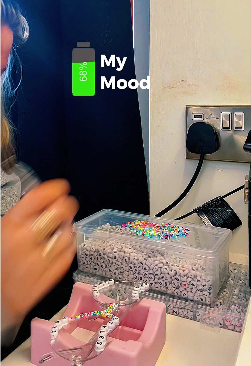 @thebitsandpiecesclub-Carrie