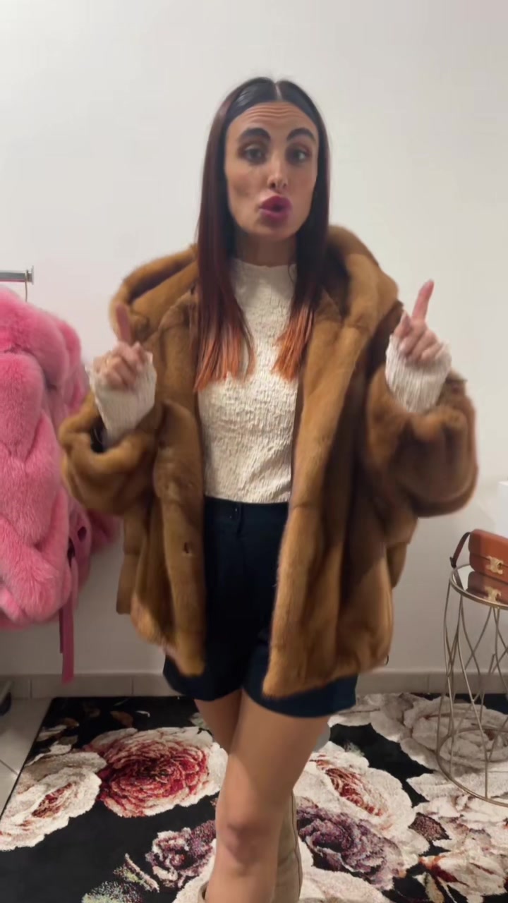 @Marika_leprivilege