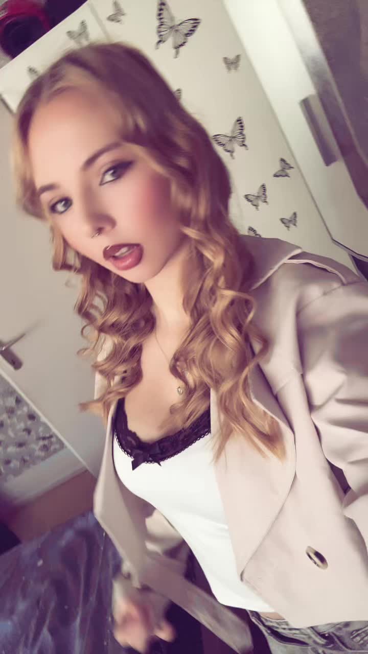 @jessy_b1n