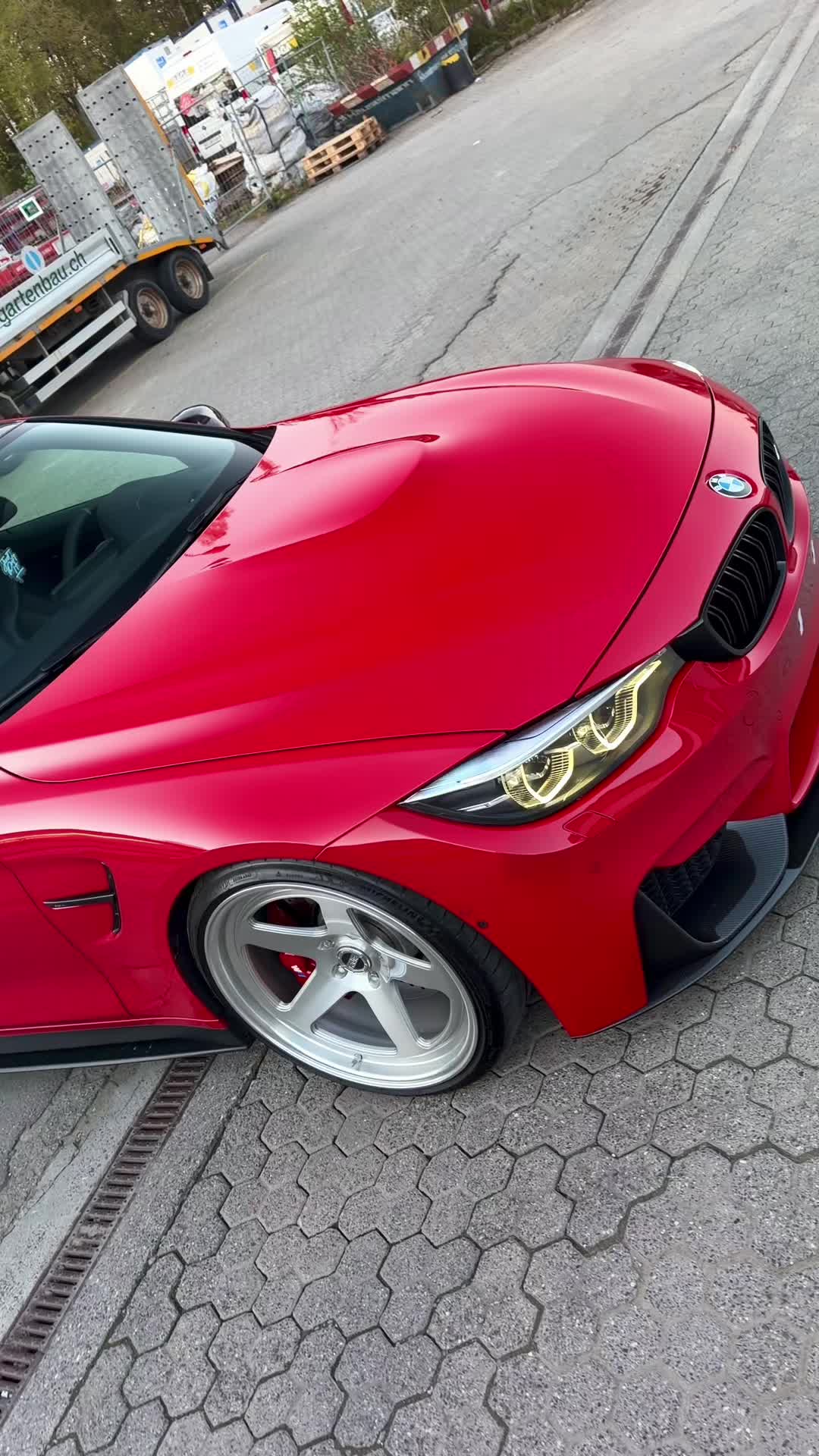 @F82 Rosso Corsa
