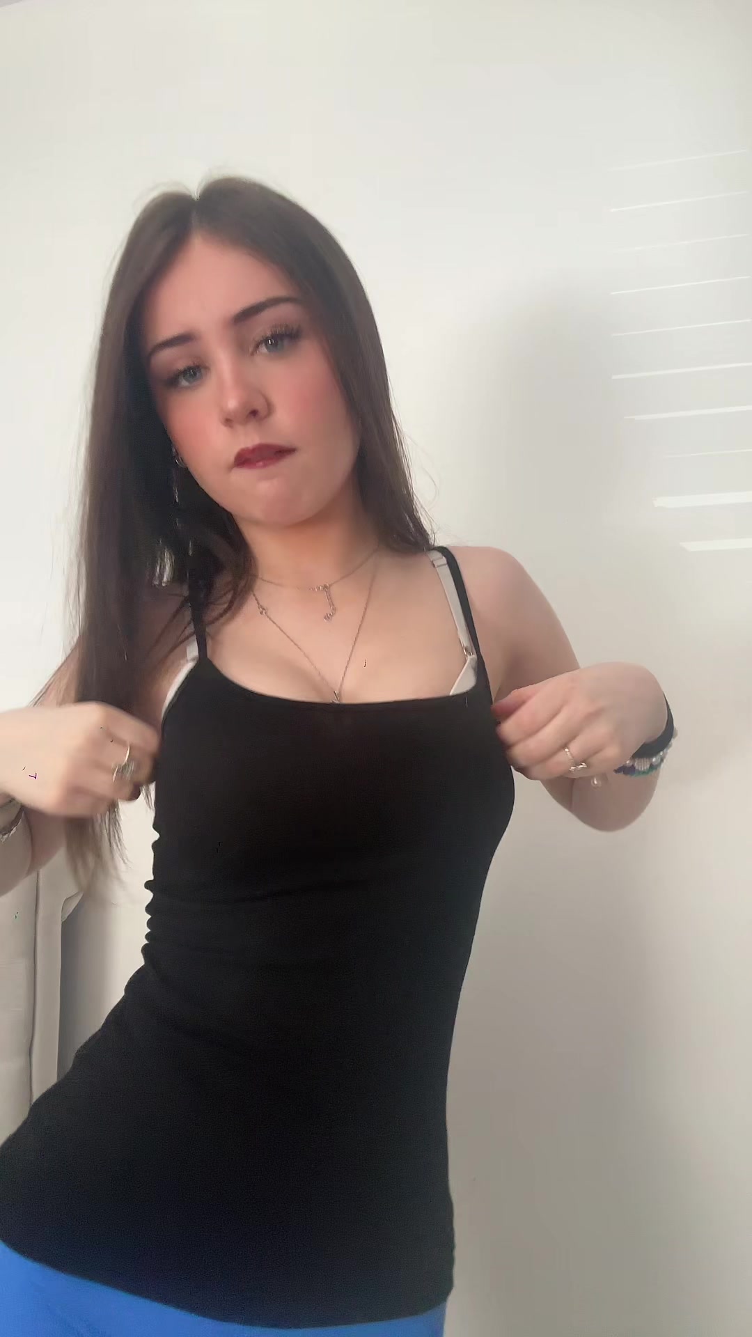 @𝐂𝐨𝐮𝐫𝐭𝐧𝐞𝐲🪽