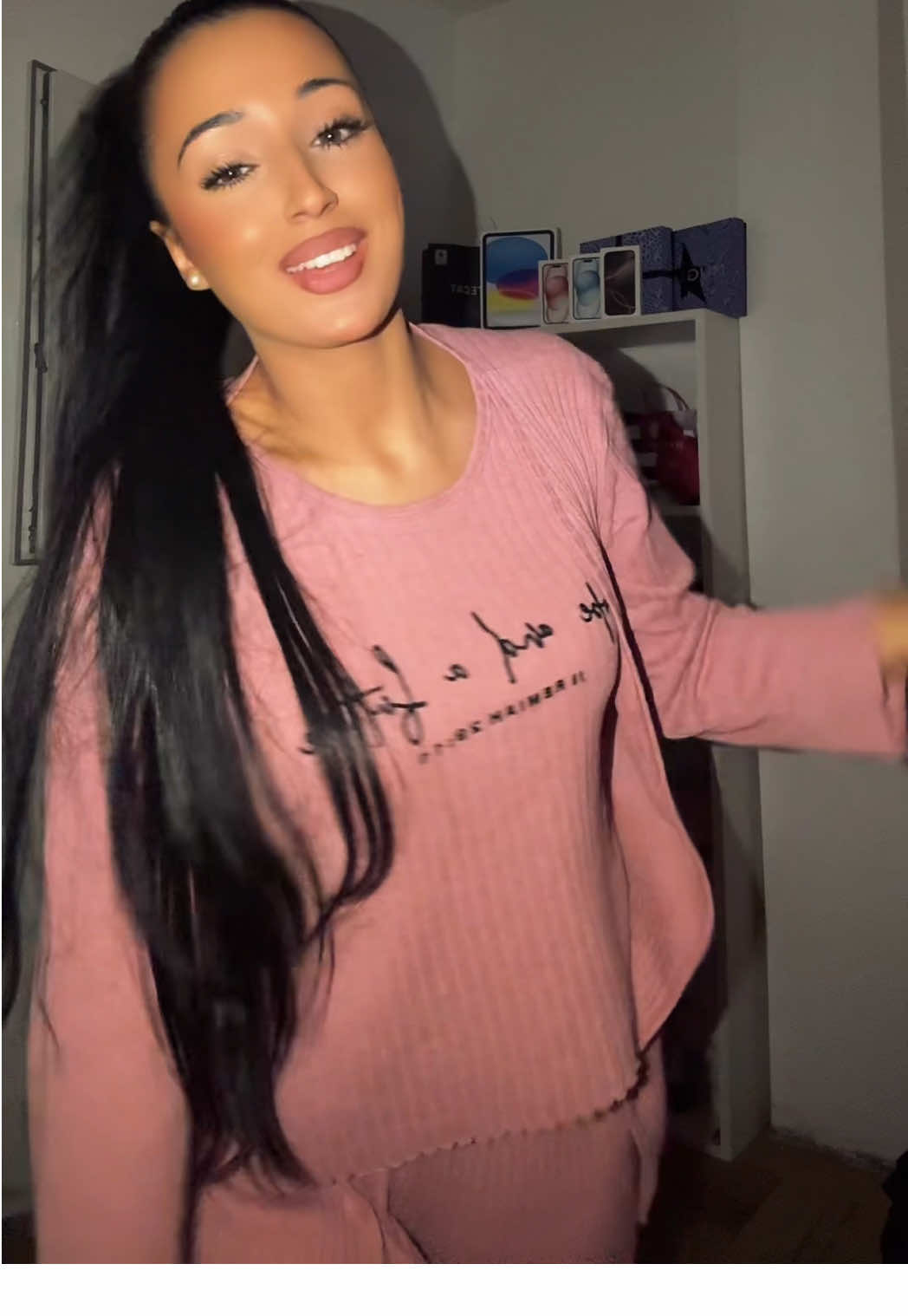 @Indaradg