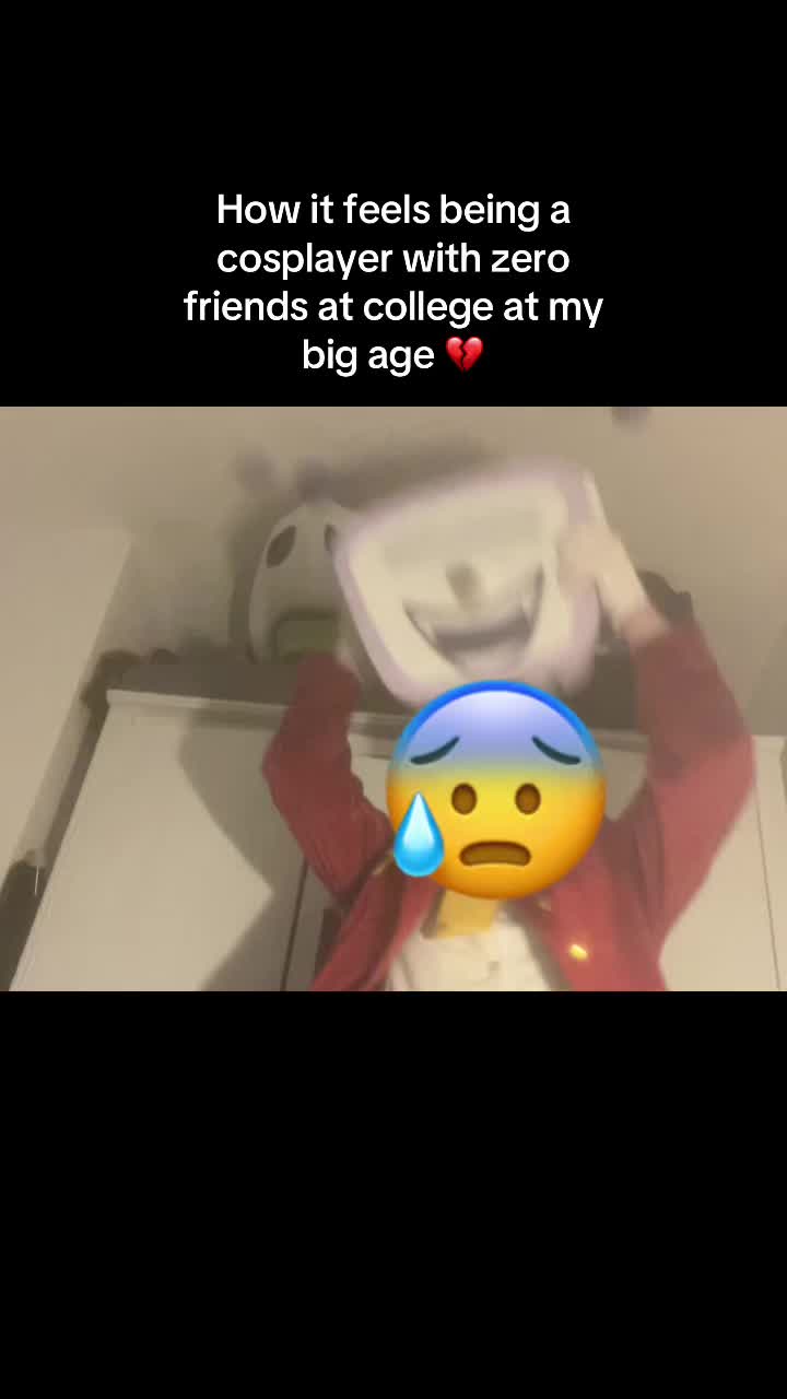 @:3