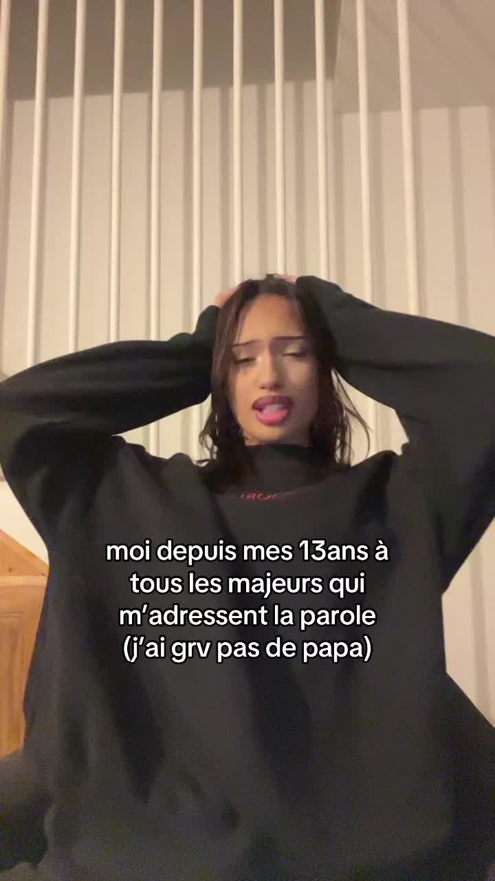 @louise👅
