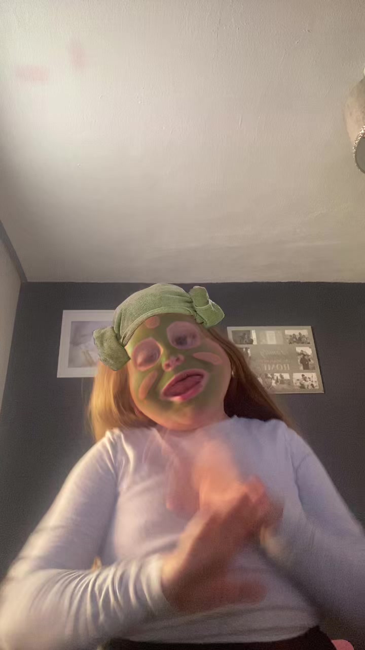 @QueenChanel09🛍️🎀✌🏻❤️💖💘