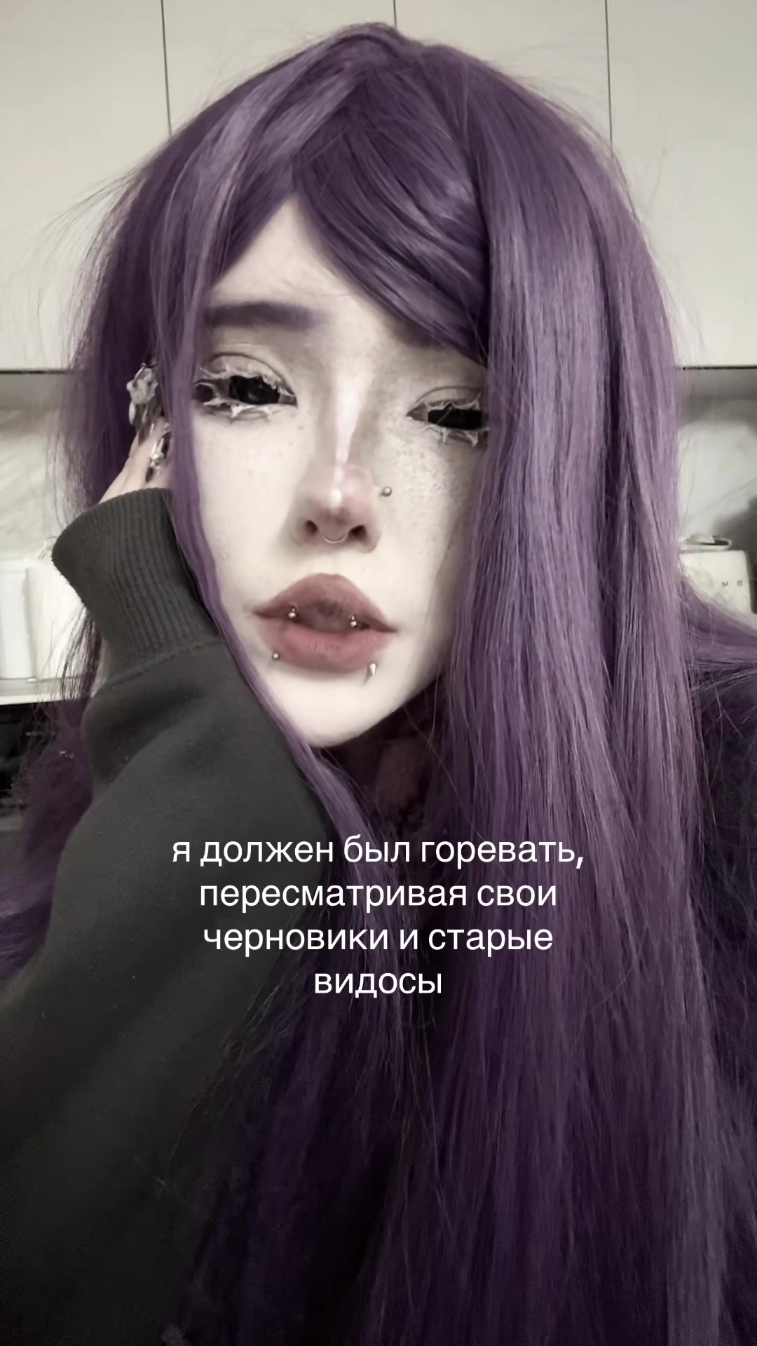 @...
