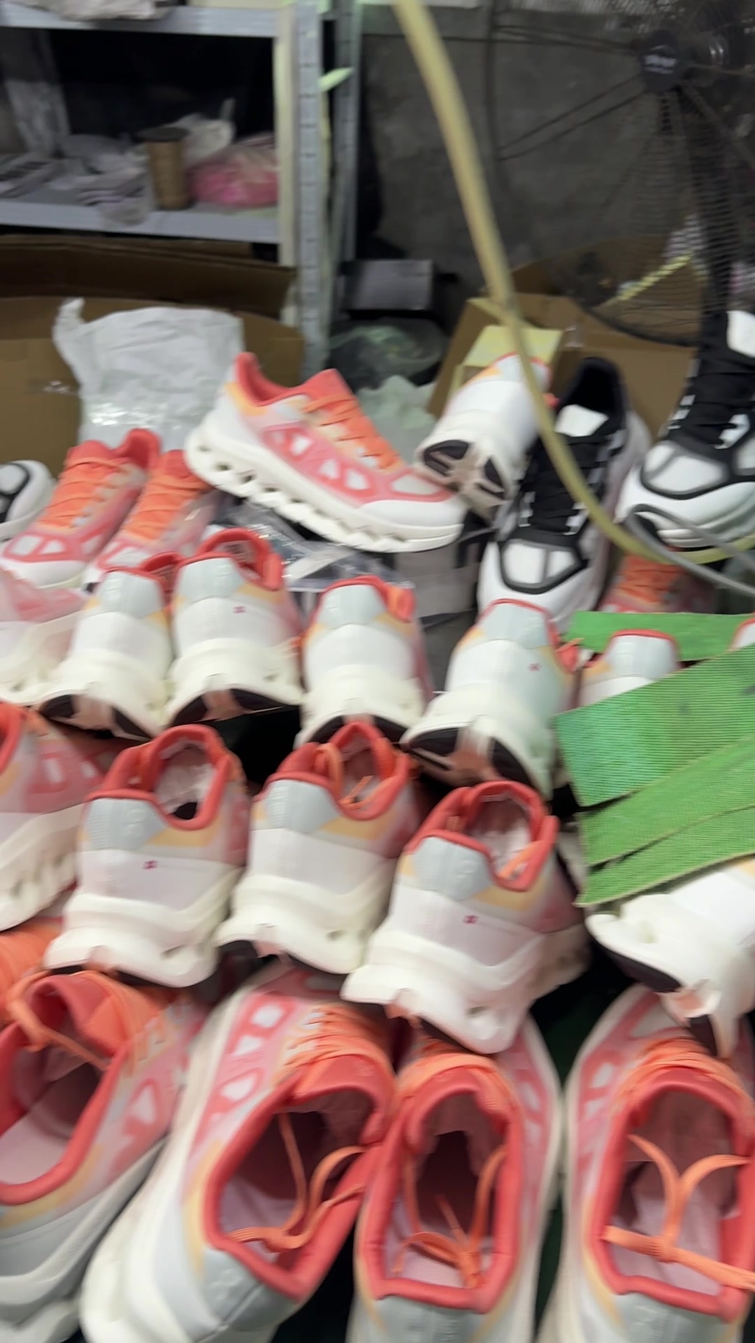 @Wholesale sneakers001