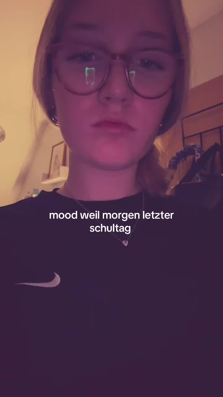 @𝐞𝐦𝐦𝐚