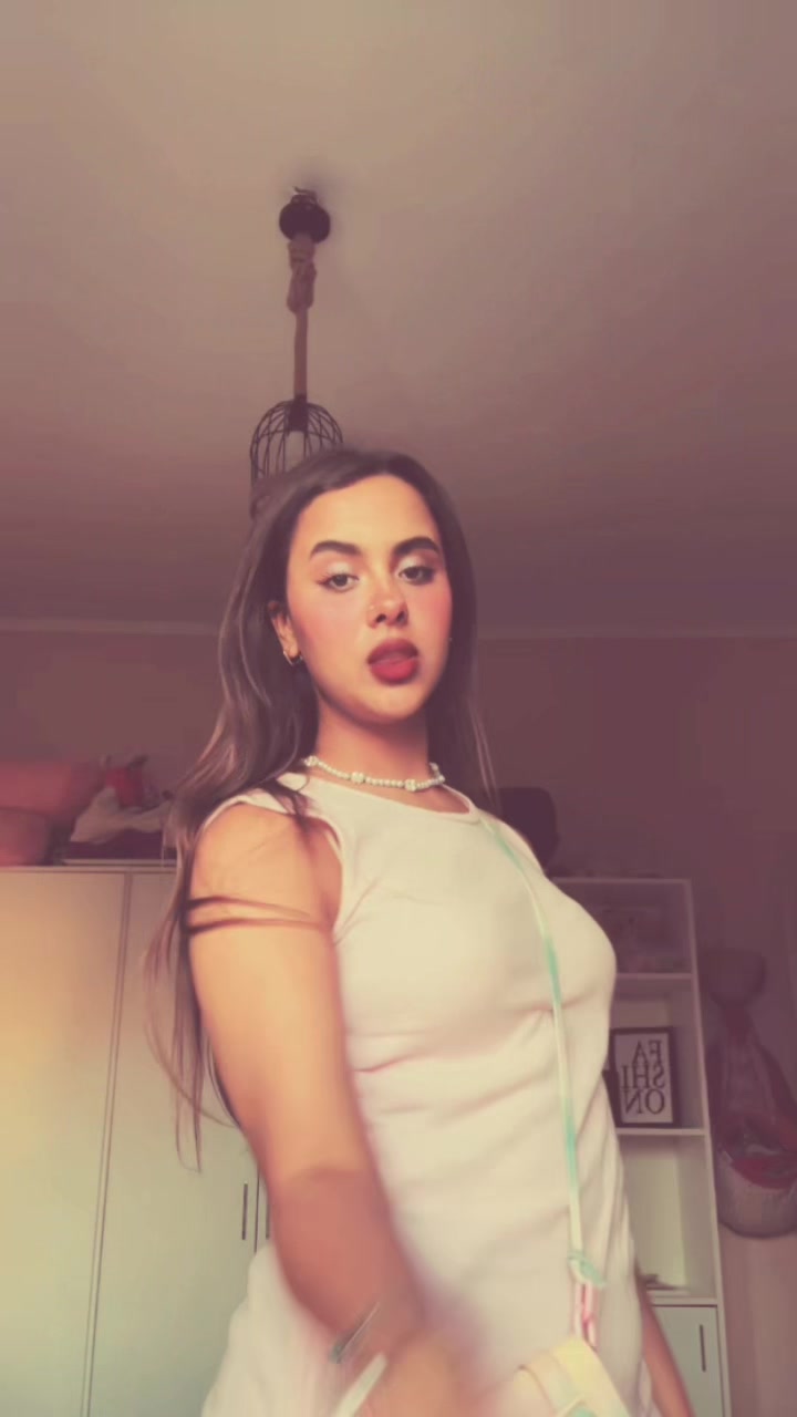 @🦄Wywy🦄