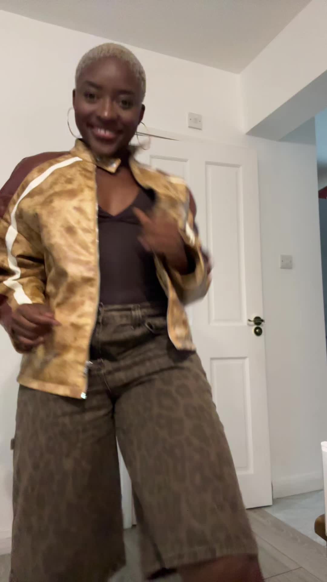 @Oluwatosin | Dance & Lifestyle