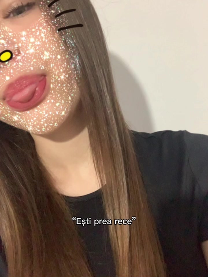 @𝒻ℯ𝓁𝒾𝒸𝒾𝒶_ℴ𝓏𝒶𝓃𝒶