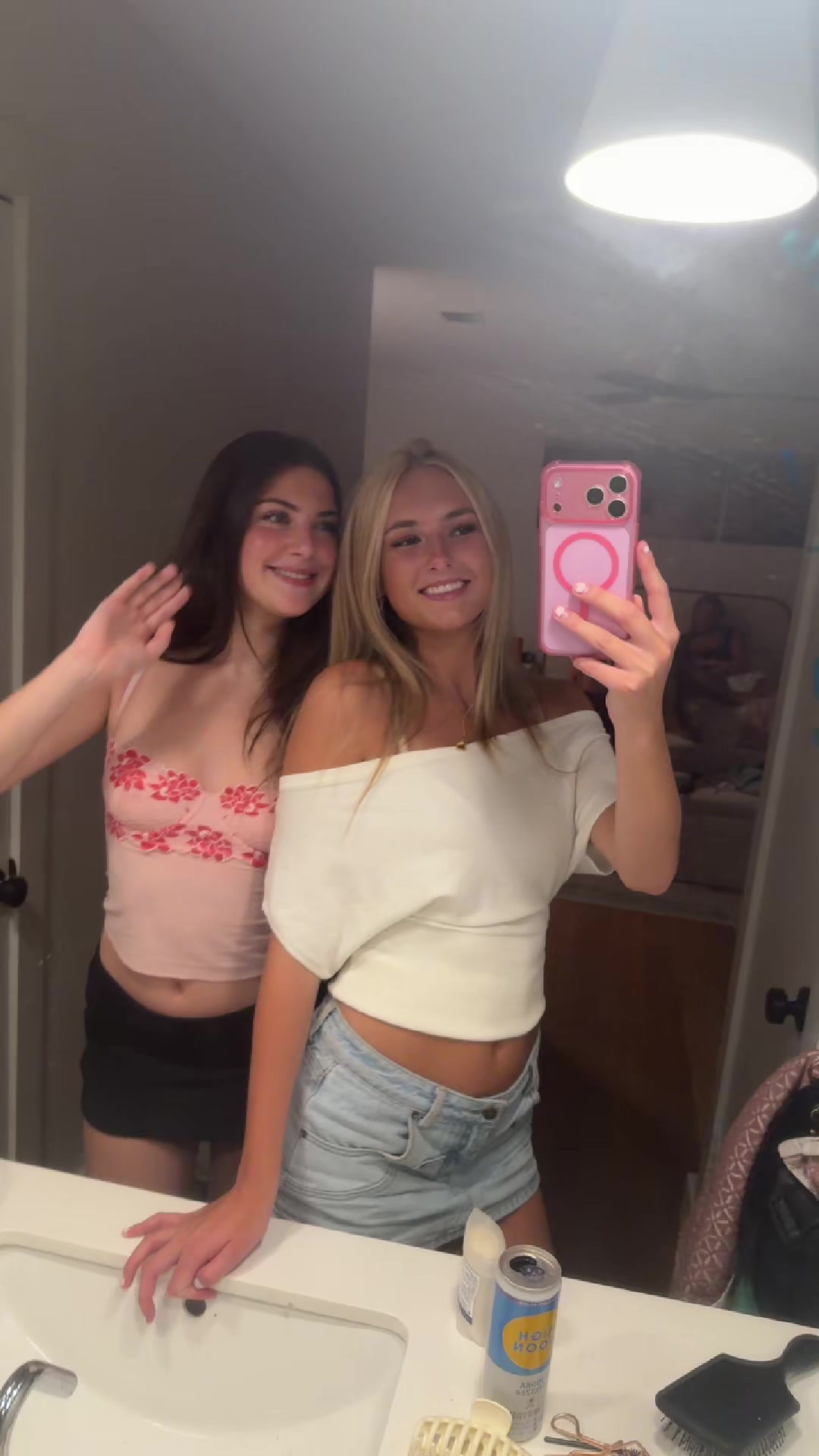 @ellie