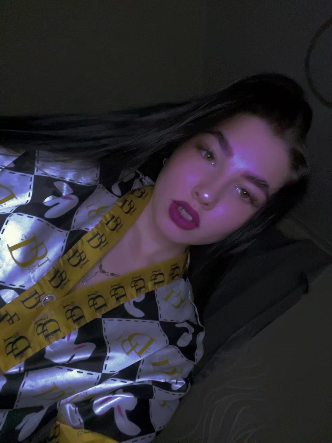@𝒱𝓁𝒶𝒹𝒾𝓈𝓁𝒶𝓋𝒶