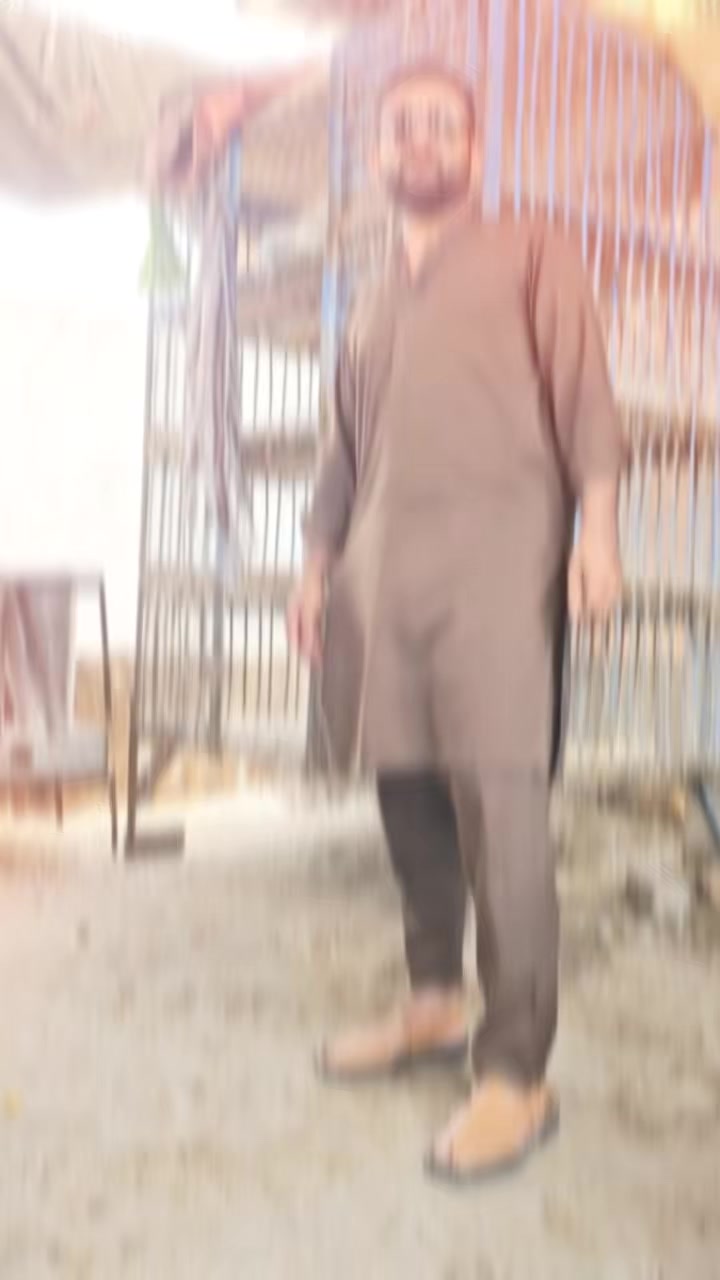 @U م A i R