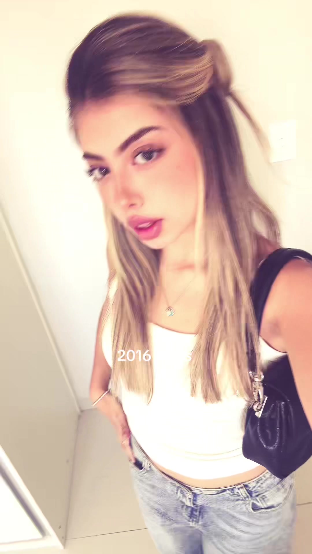 @Amanda M. Moura
