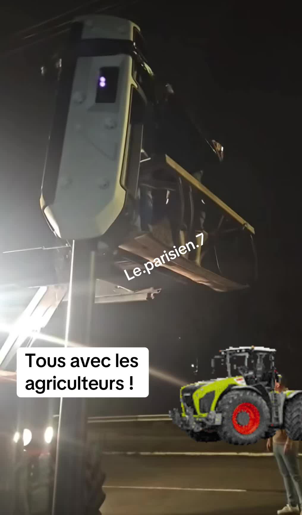 @Leparisien