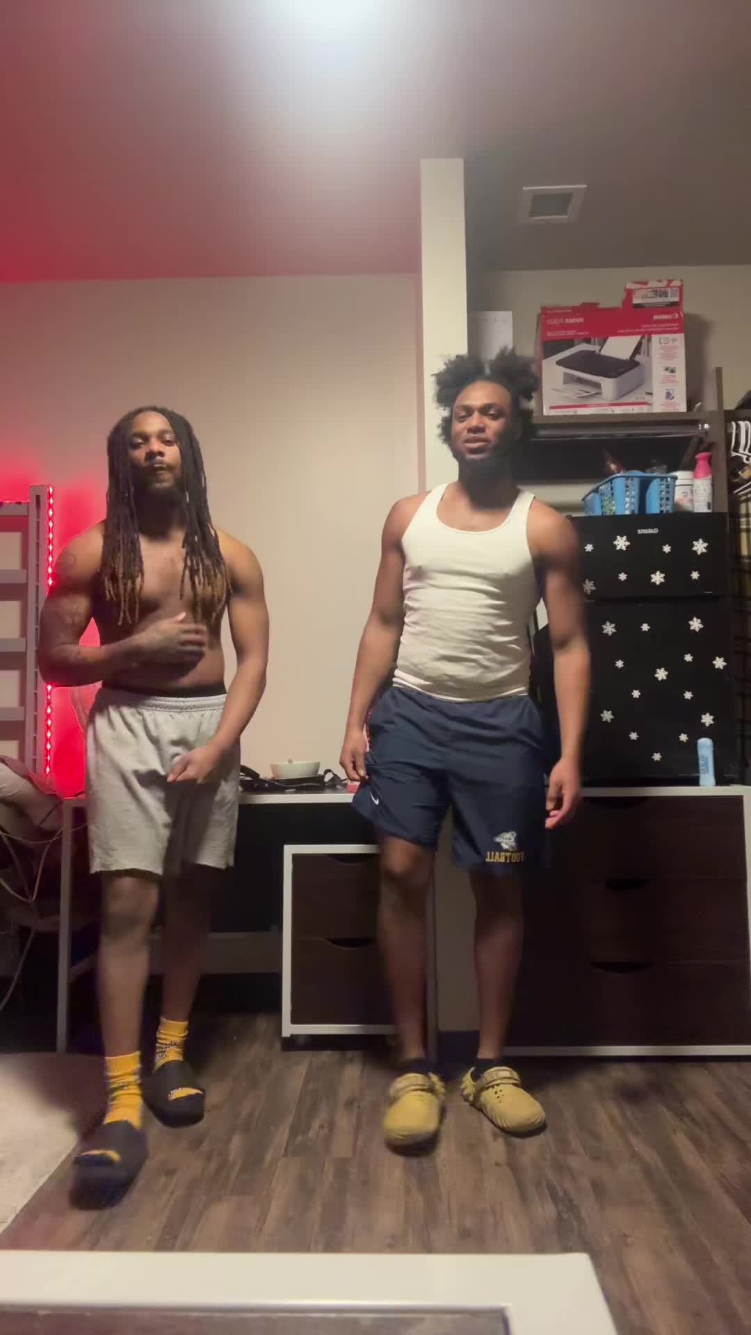 @Lee🫱🏾🫱🏾🫱🏾