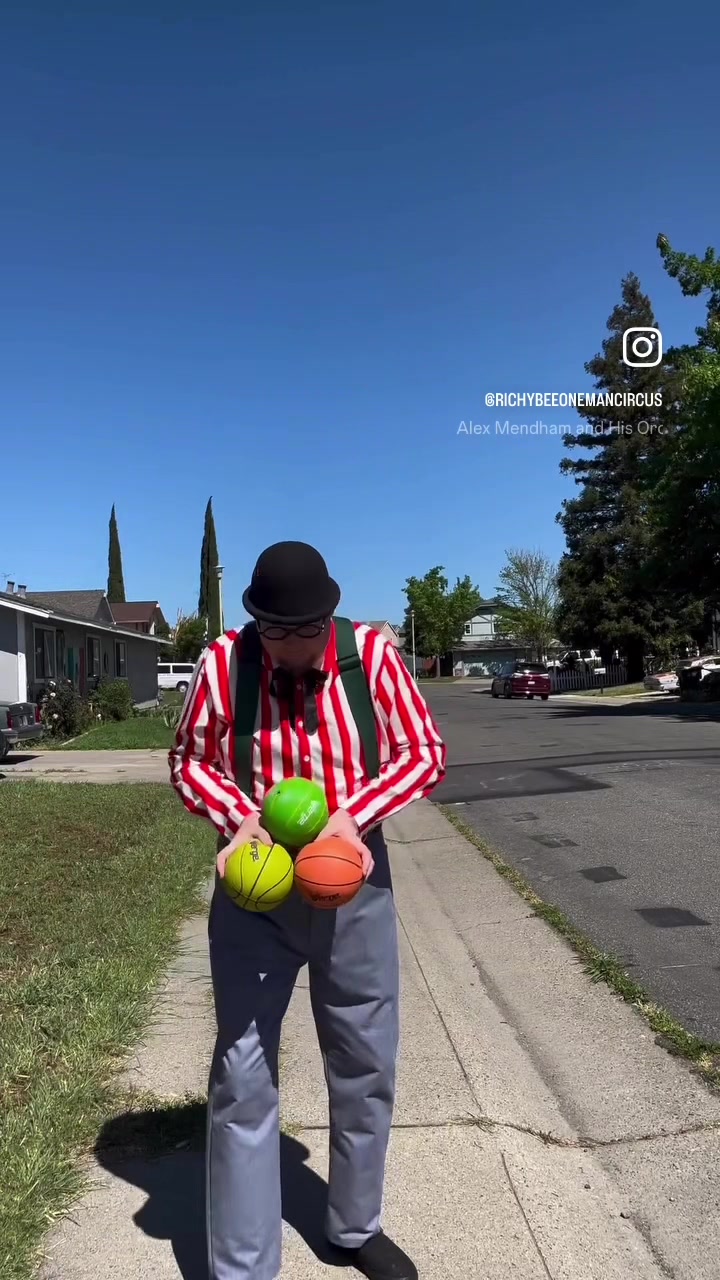 @Richy Bee One-man Circus