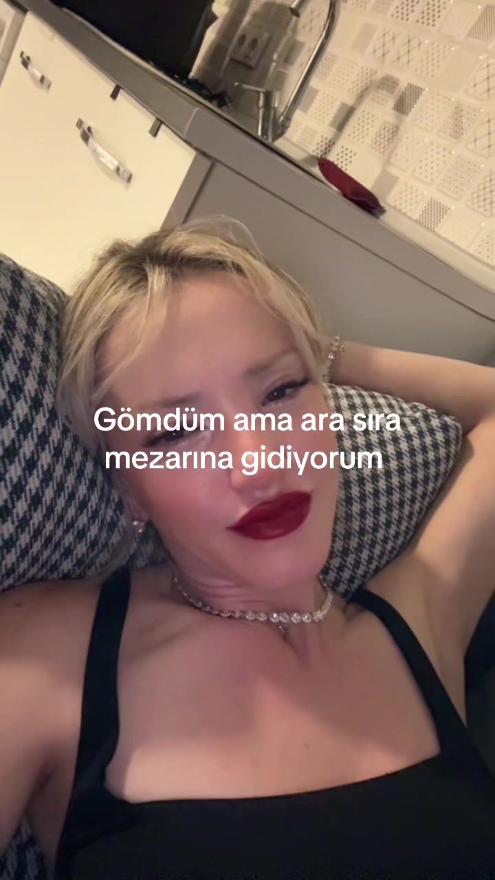 @Kkk