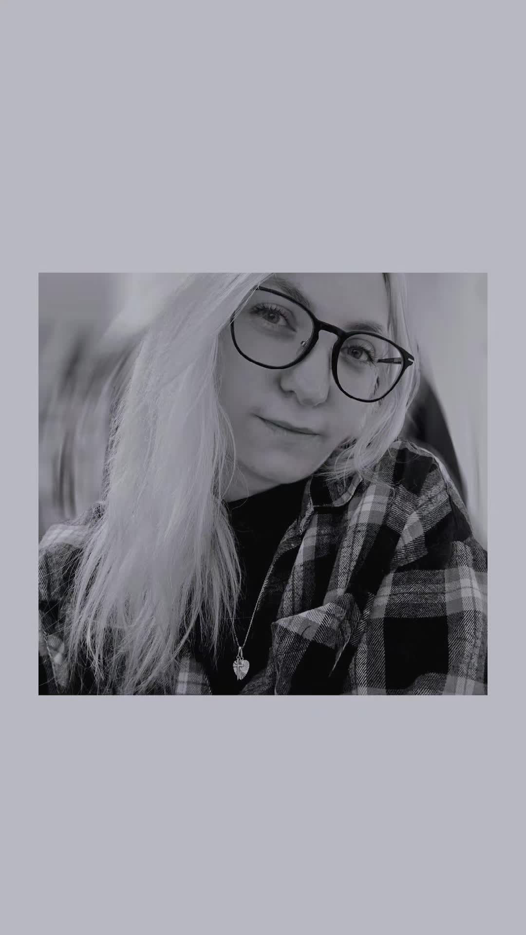 @Marika 🖤