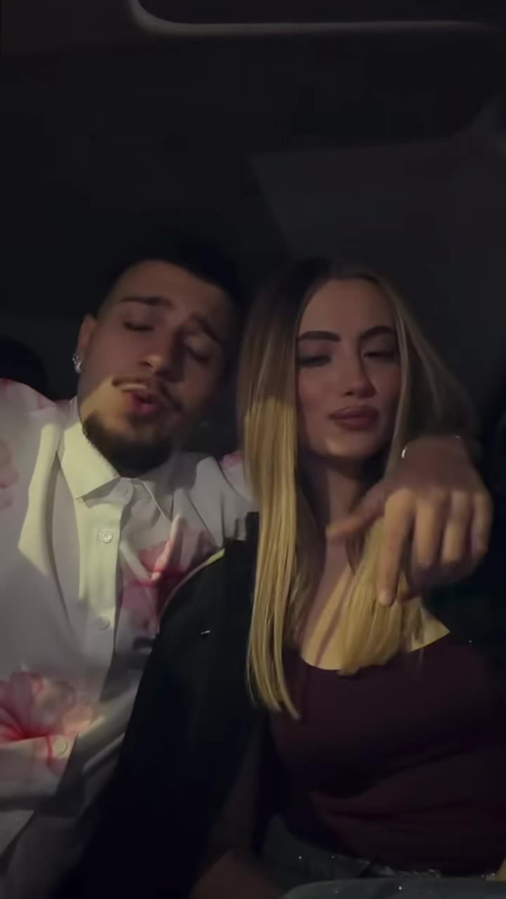 @sconosciuta