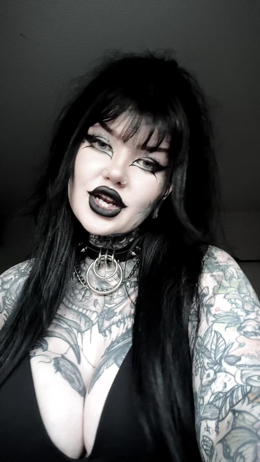 @𝔐𝔞𝔡𝔡𝔦