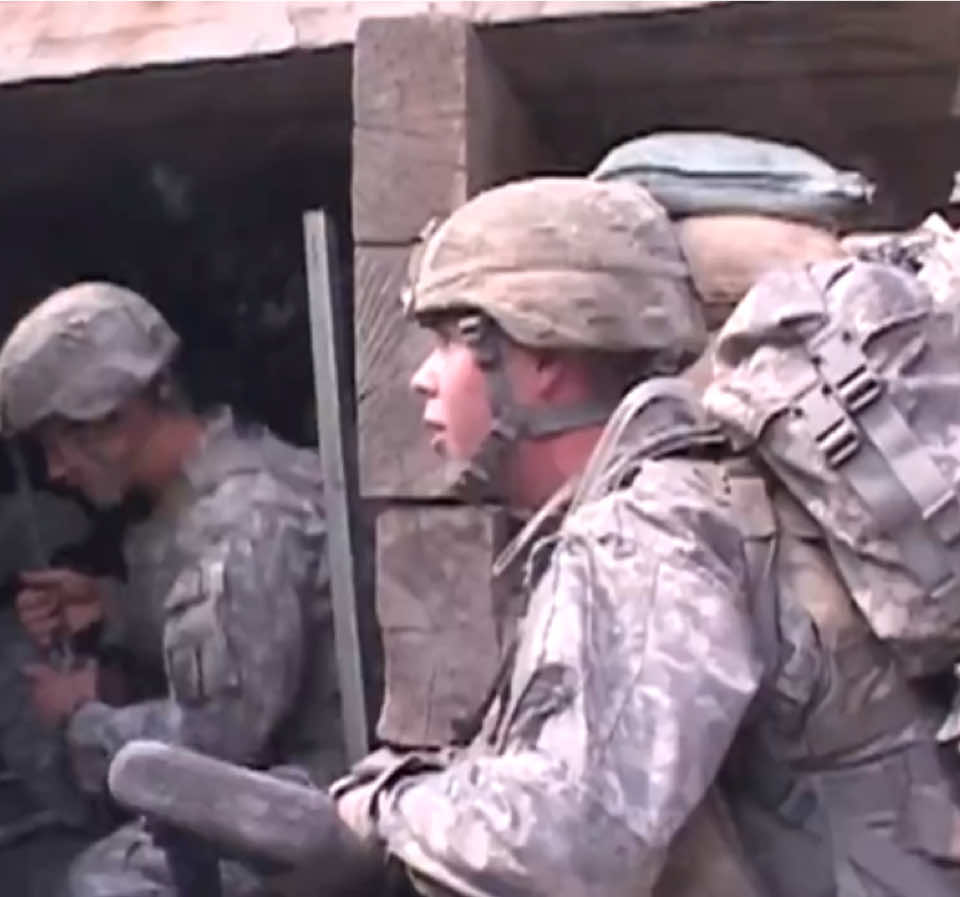 @warfootage