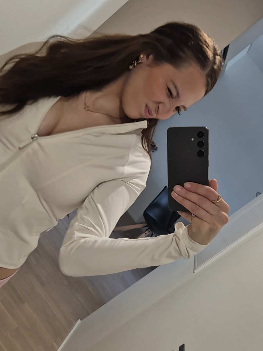 @Anna🩷