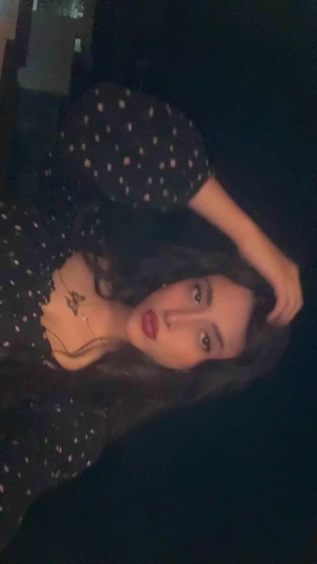 @Zhra