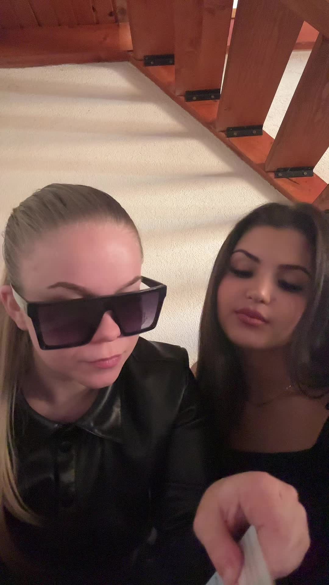@vivike