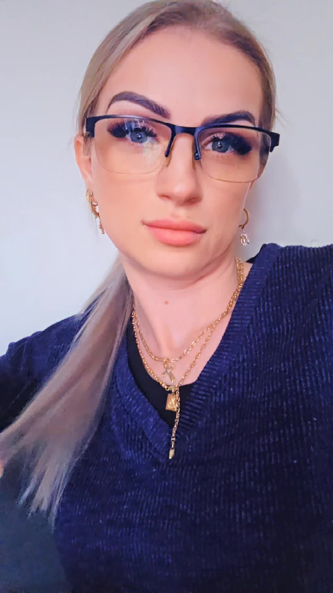 @Alexu_DarkAngel😈