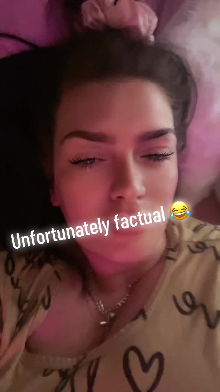 @Bexxyboo💜💚