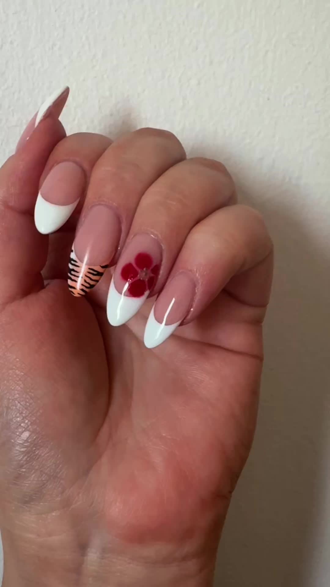 @lauren🩵🧿💋
