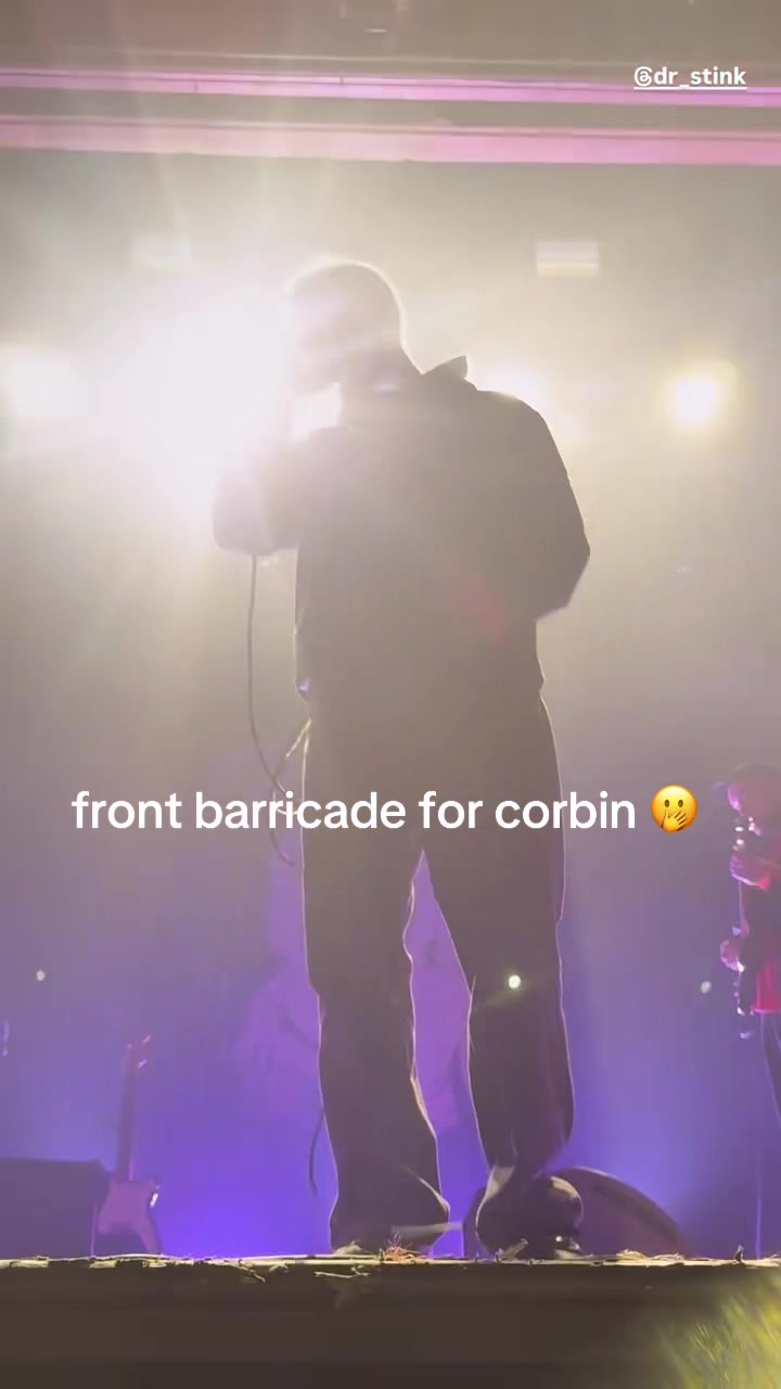 @cl0wnonstage