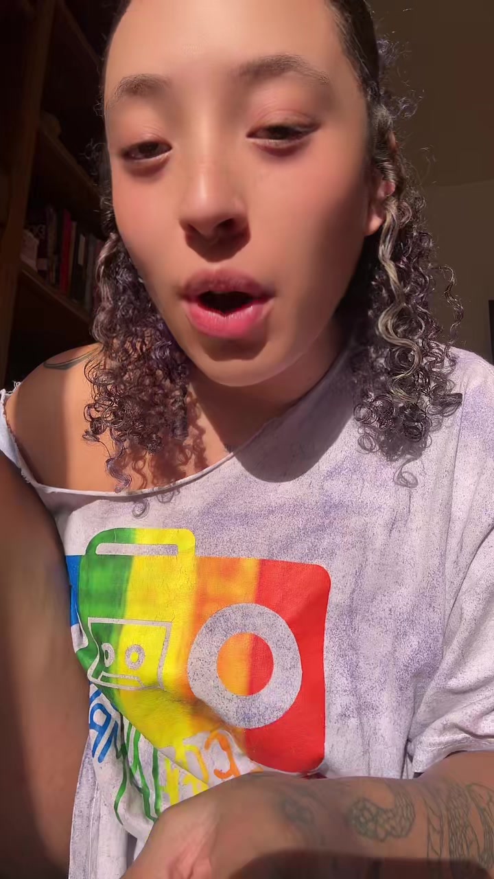 @itsjessihaze
