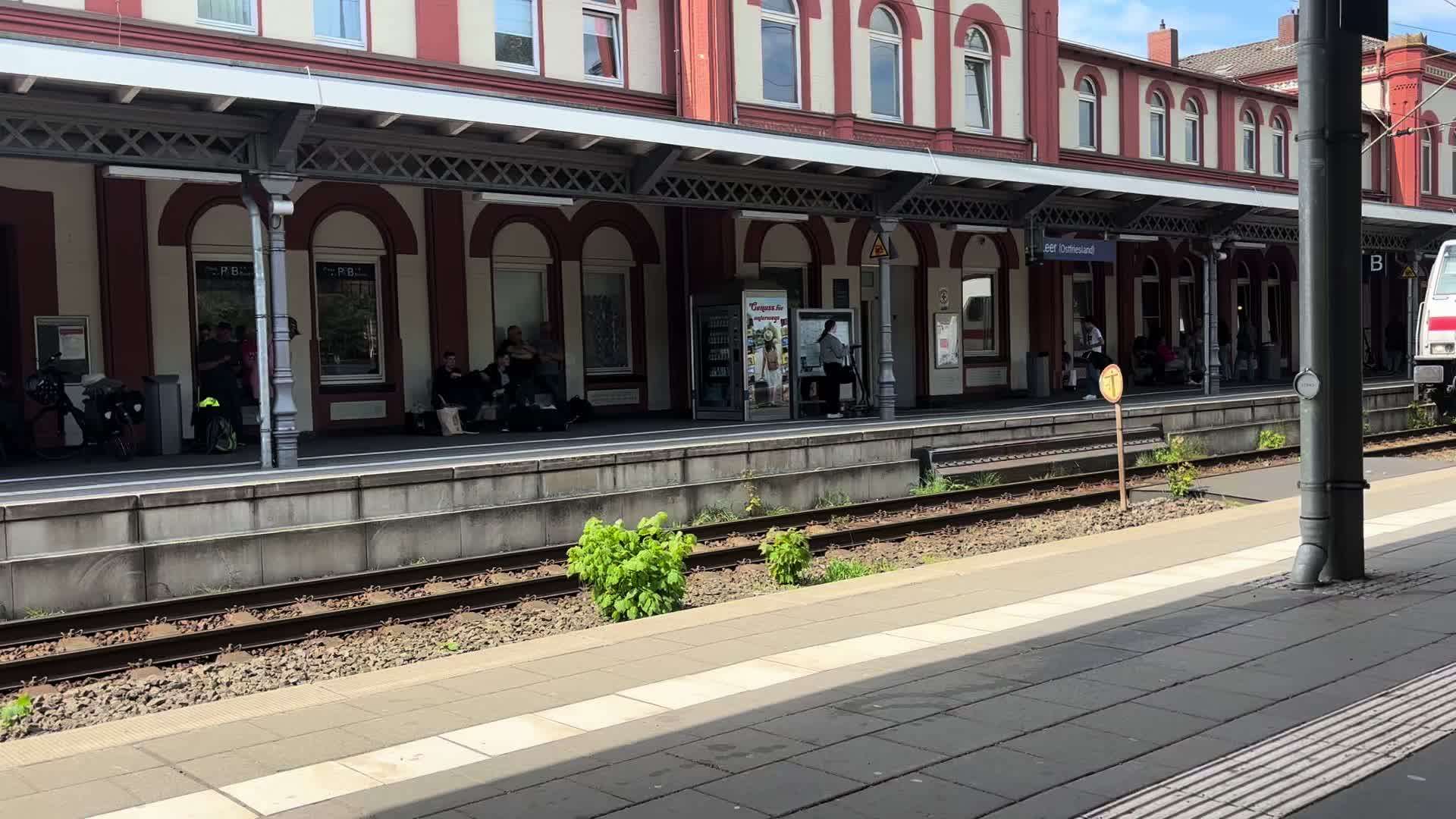 @Trainspotter_BVB
