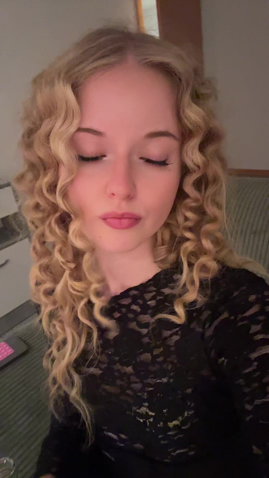 @YourDreamWife