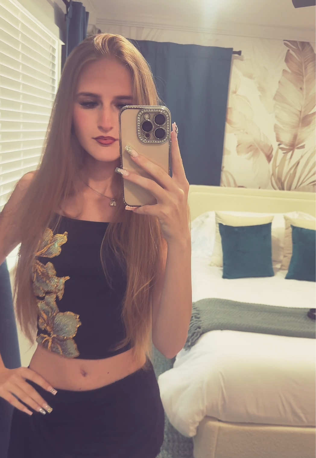 @𝐋𝐮𝐜𝐲🪽