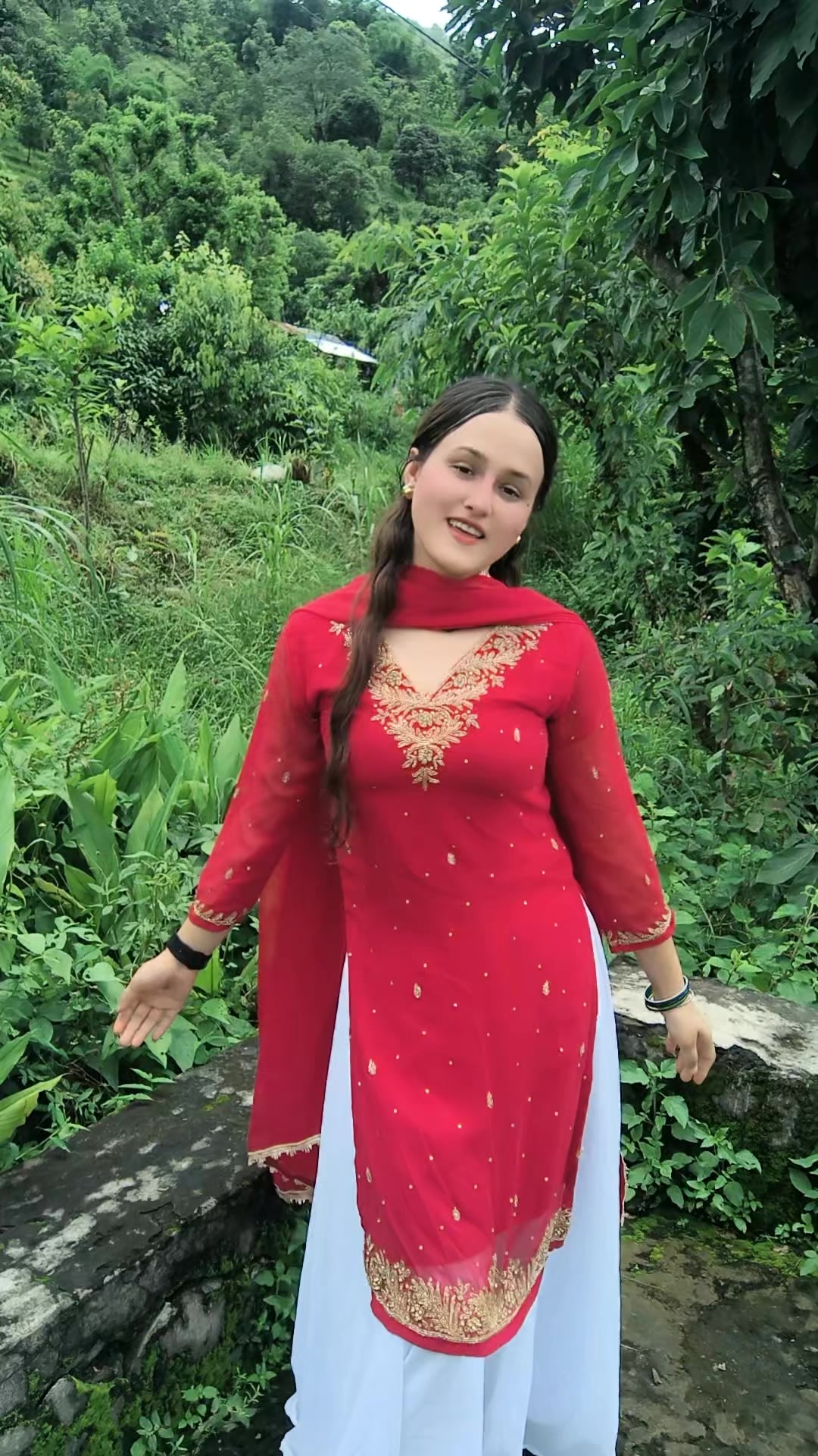 @Anita_khadka🧿💫