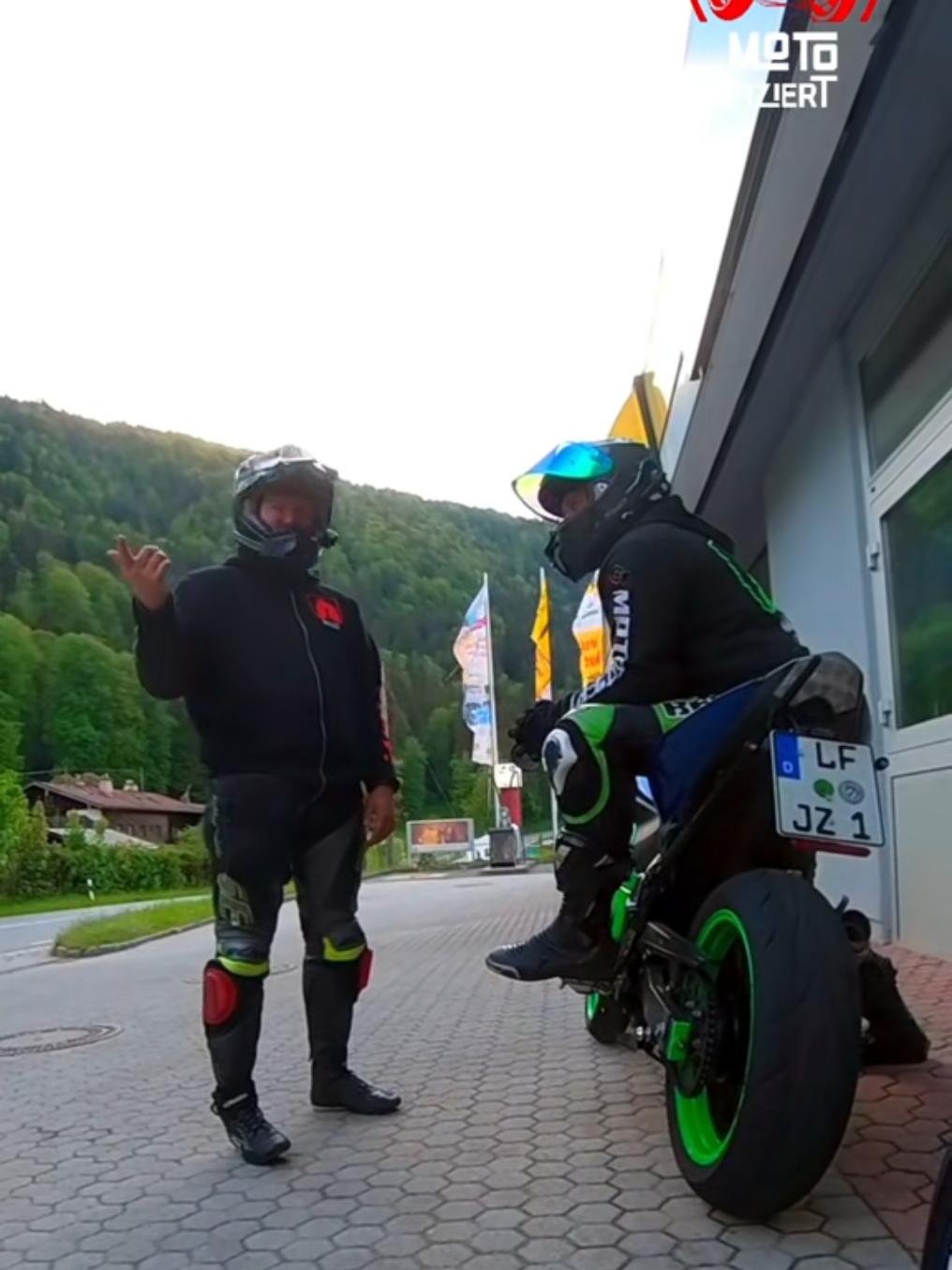 @Bonnie_Motofiziert