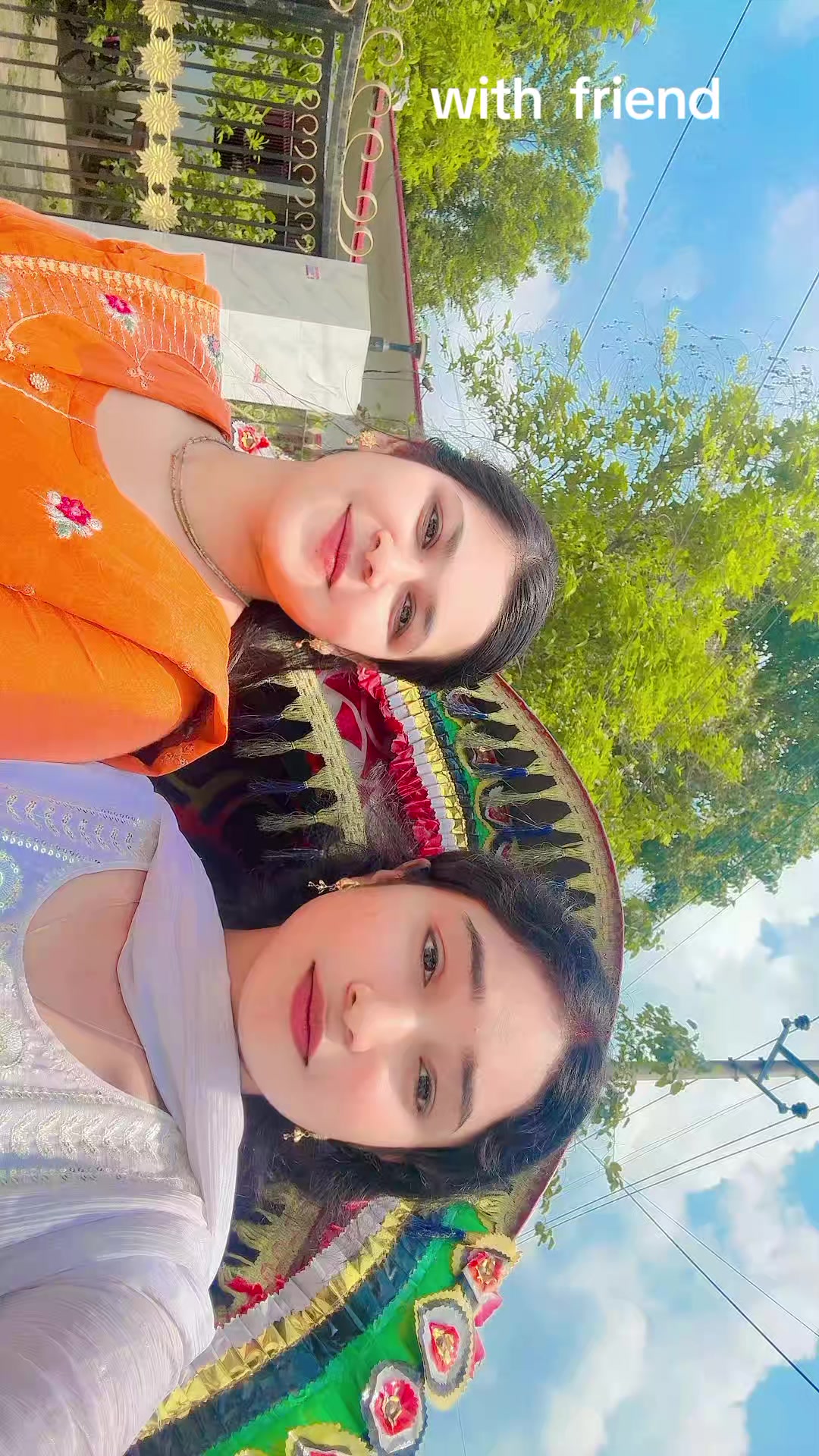@Totini Saha🌿😍 gungun