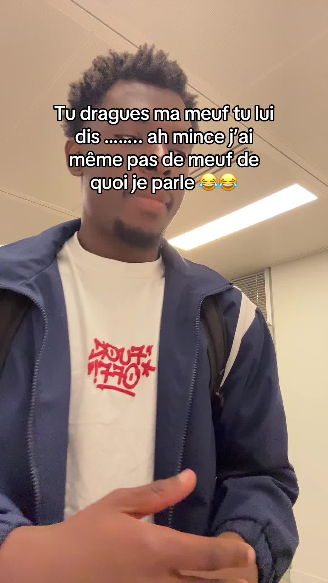 @C’EST CHRIS