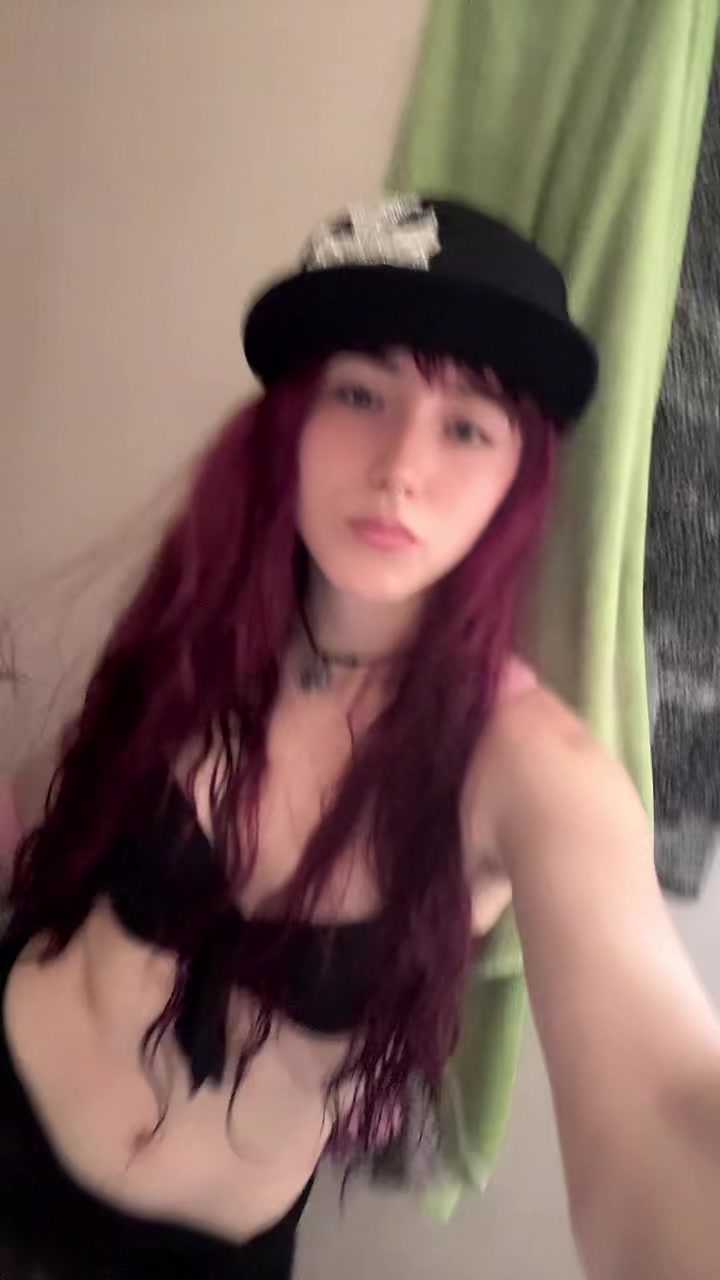 @_annarkia
