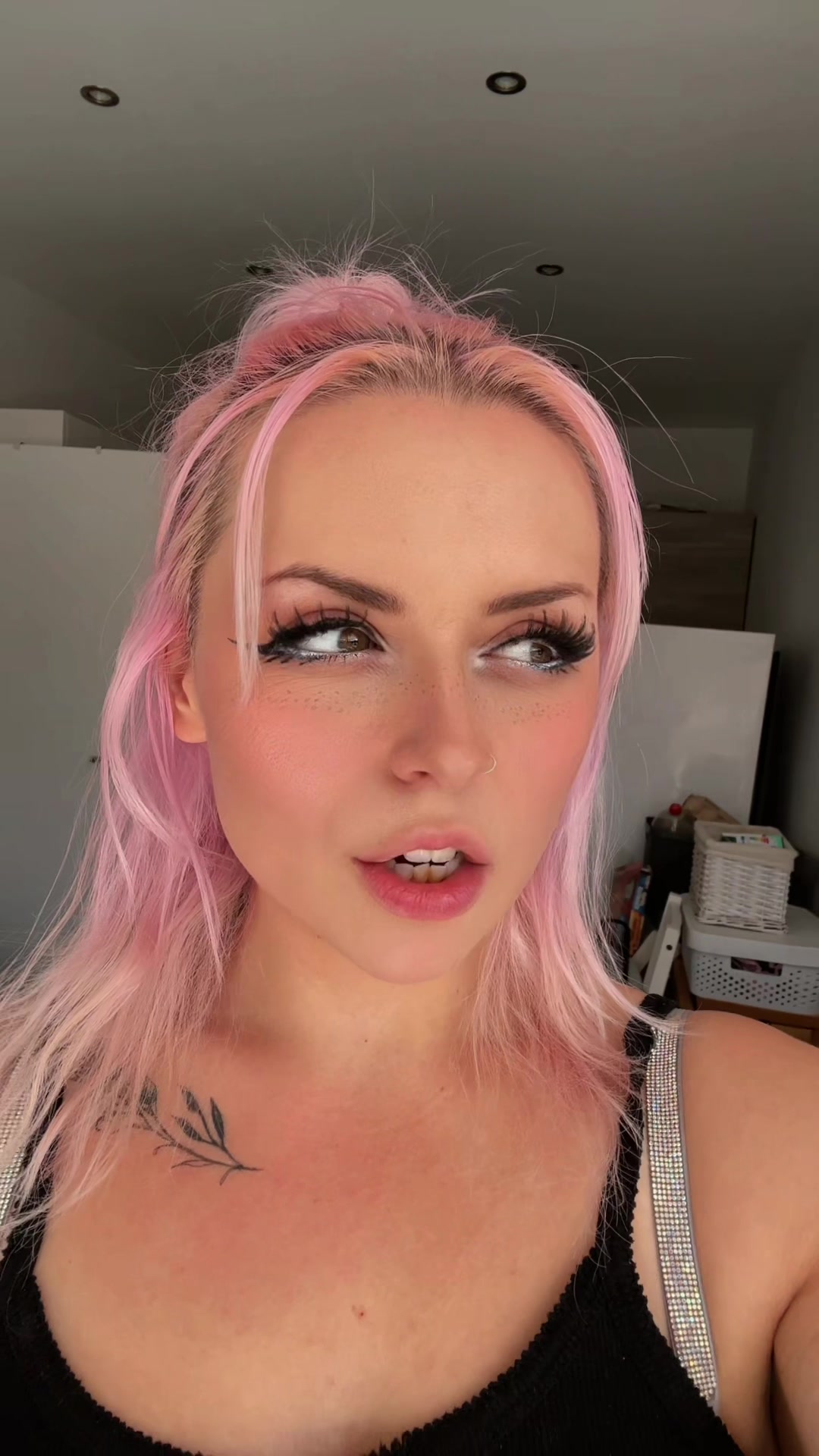 @megsyyxo