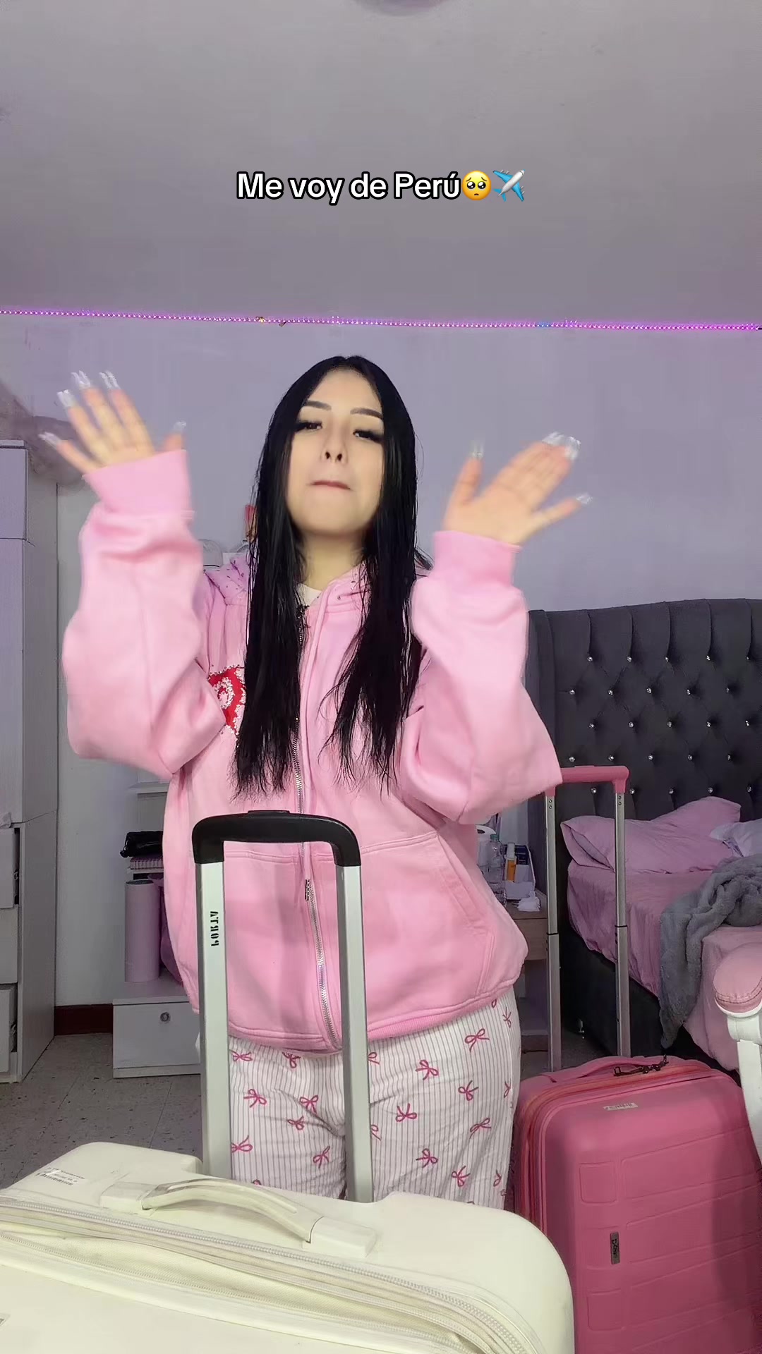 @Daniela Taquire🦋
