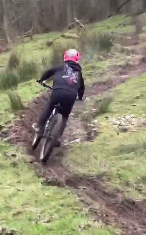 @clive_bikes