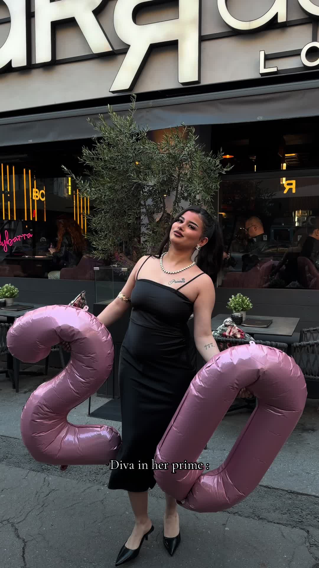 @VERA KAMENOVA